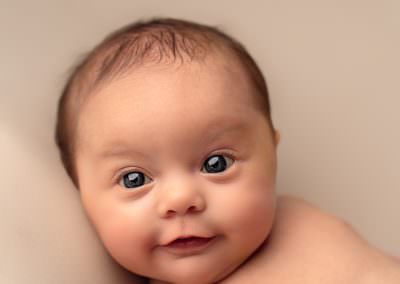 Estelle Thompson Photography for Newborn Babies
